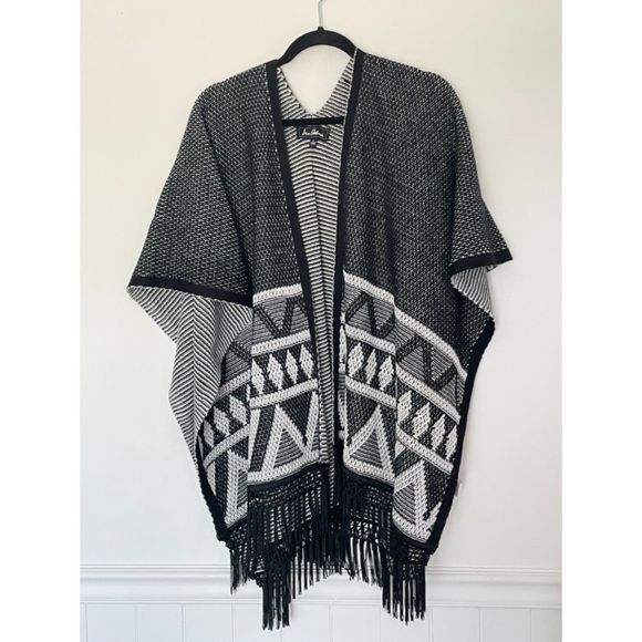 Sam Edelman Boho Southwestern Knit Sweater Poncho Size Small Oversized E111 - Picture 1 of 16